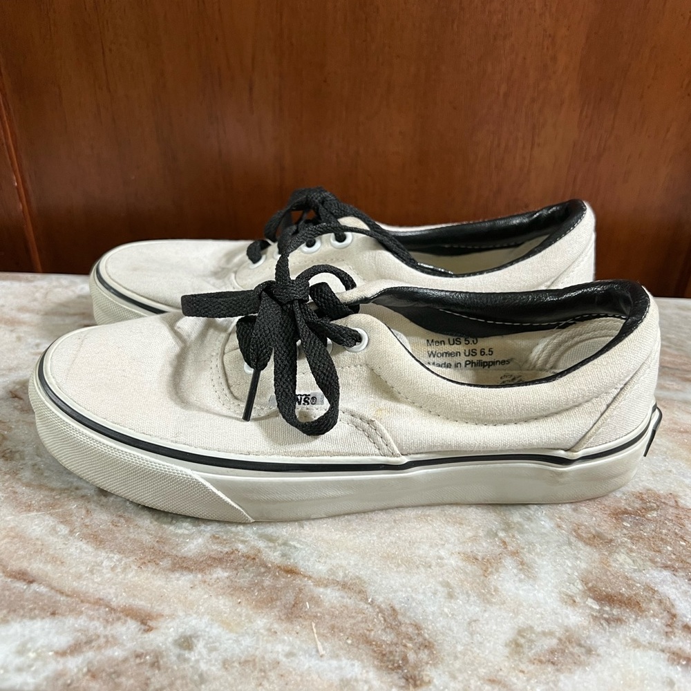 Vans White and Black Sneaker